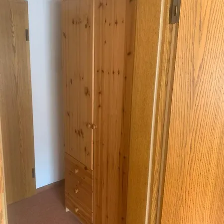 Хостел 1 Bett In Ehemaligem Fur Kurz Oder Lang